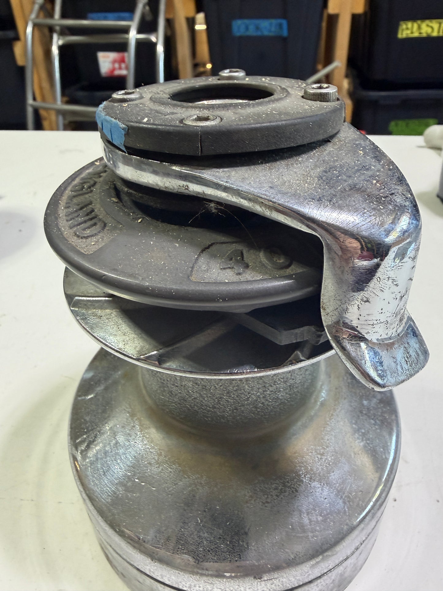 Lewmar 40 Self Tailing Winch - AS IS CONDITION