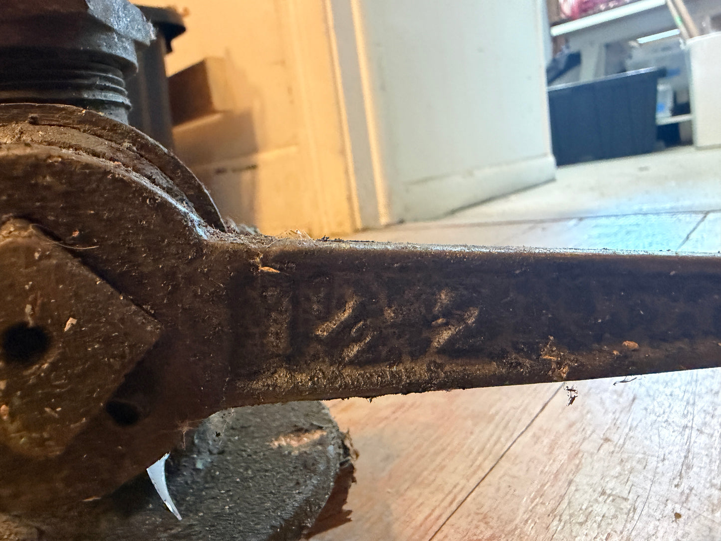 Bronze Large Through Hull - Alden Priscilla 1971
