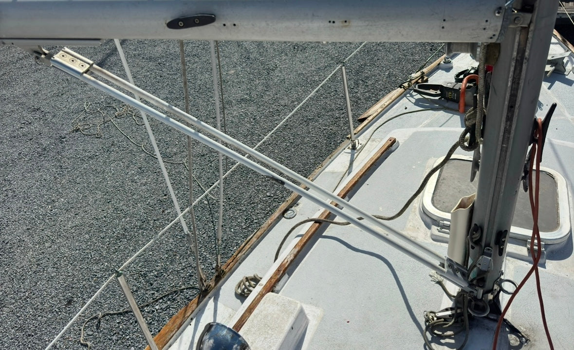 Rigid Boom Vang w track off Seafarer 31 Mark I Yawl