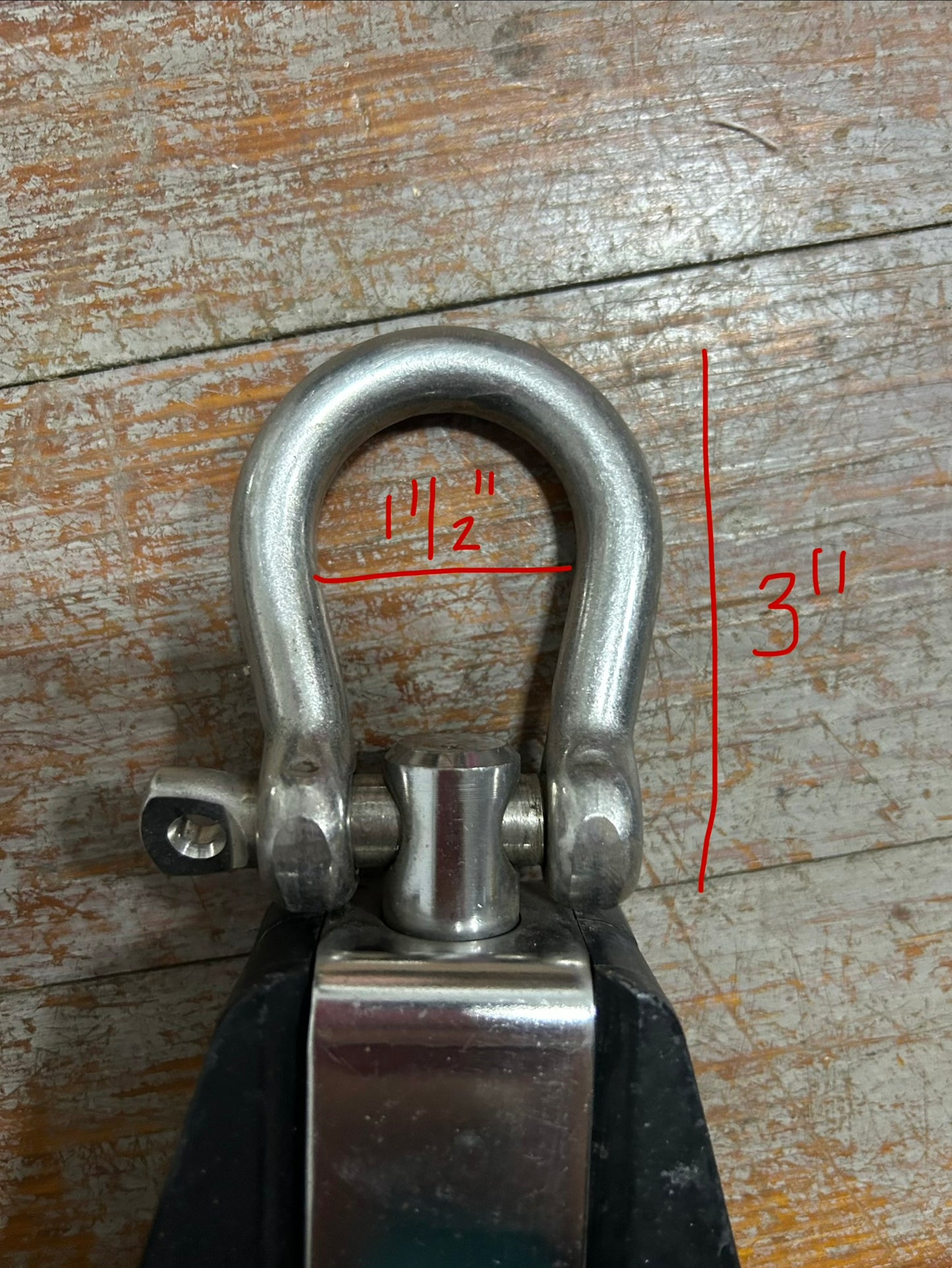 5/8” Sheave Lewmar Size 3 Fiddle Block w/ Swivel Shackle
