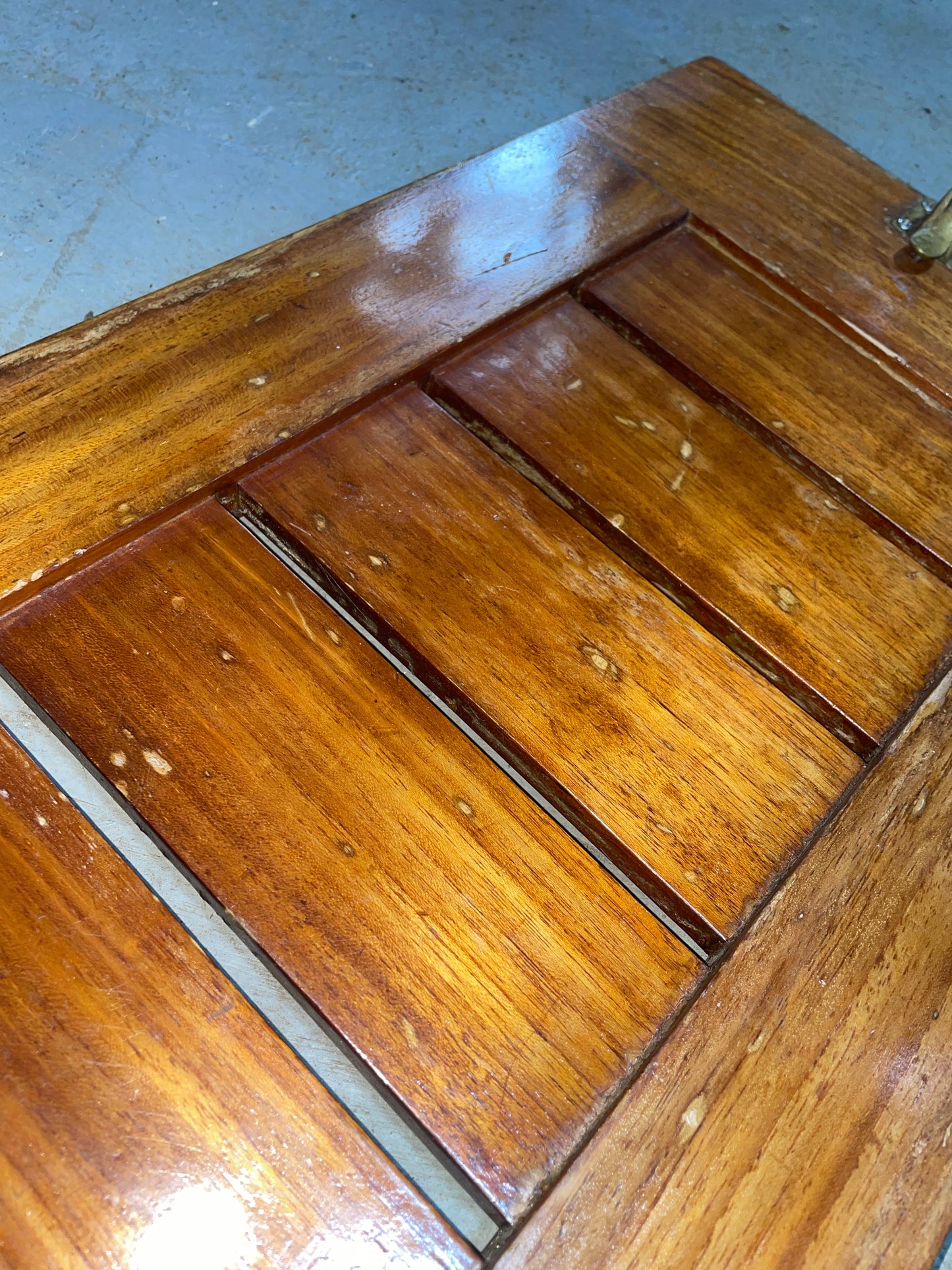 Cabo Rico 38 Paneled Interior Door - Varnish Issue - Broken Hinge