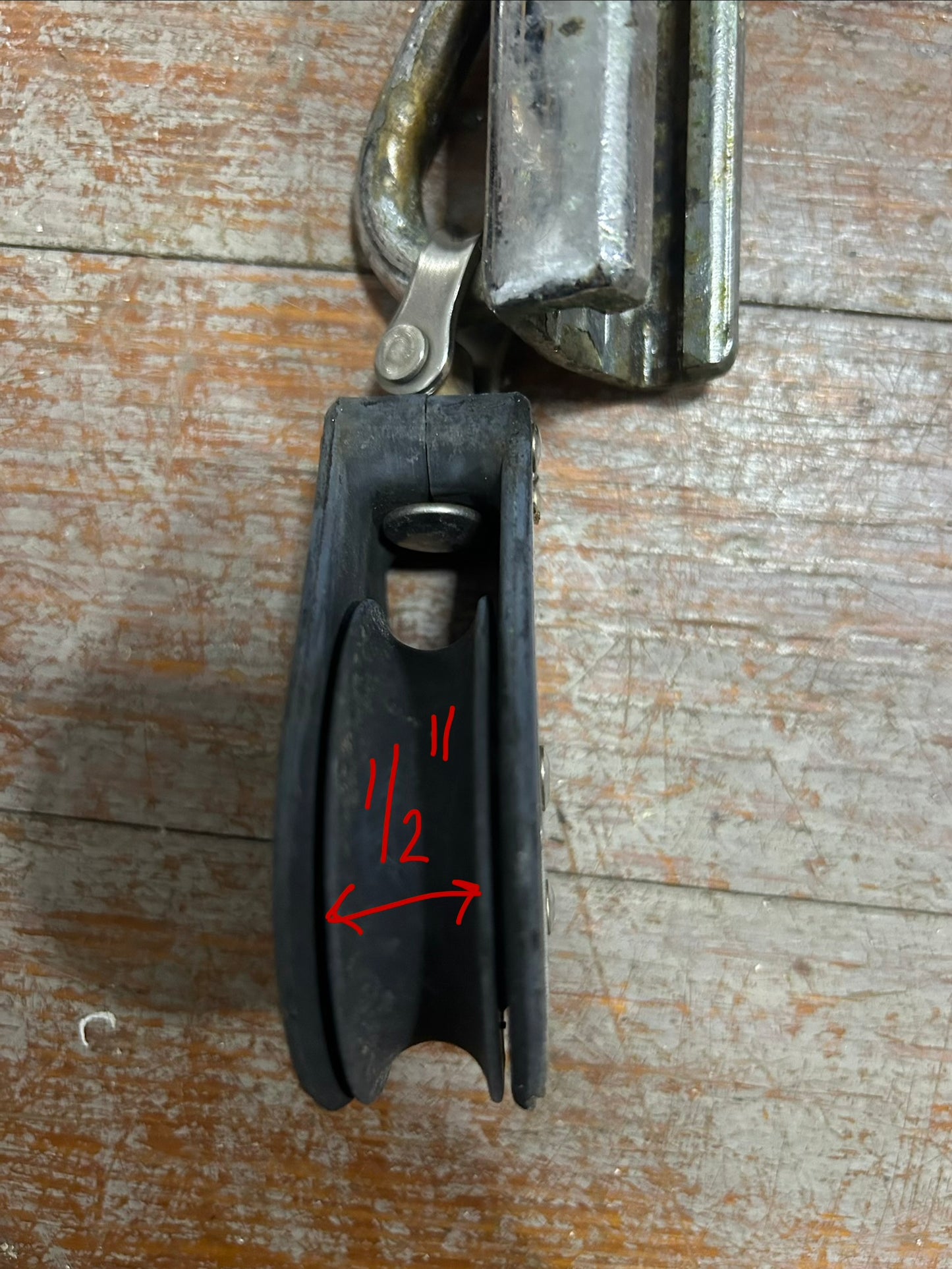 Yale Track Car w/ Single Block – 1½” Track