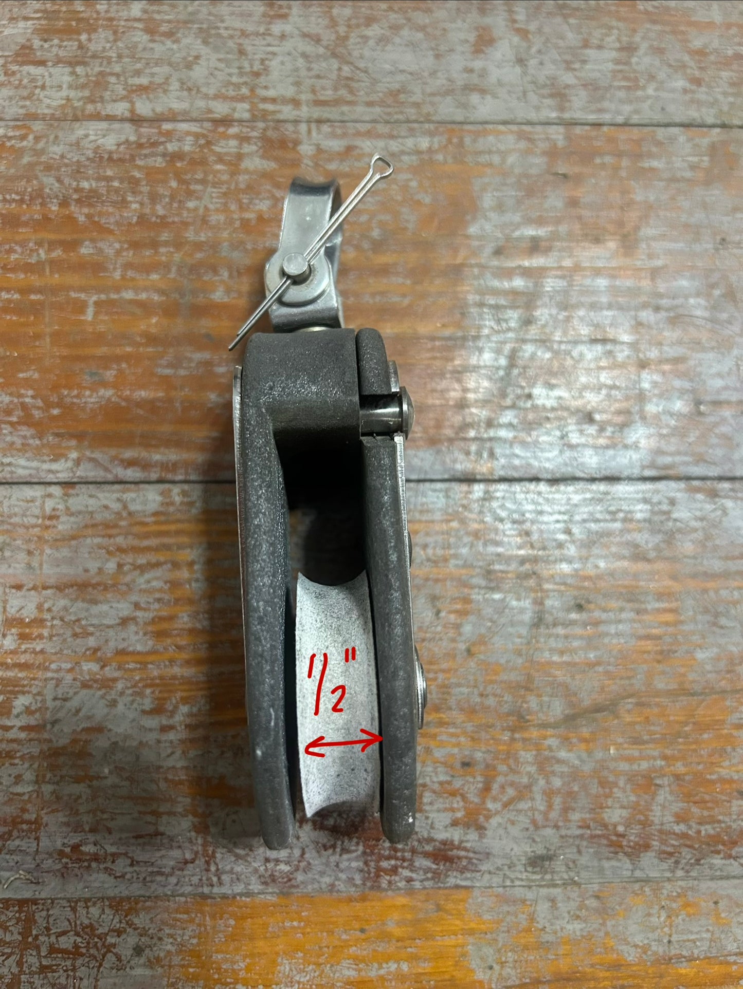 Barton SG1 swing-cheek snatch block 2" Sheave, 1/2" Line