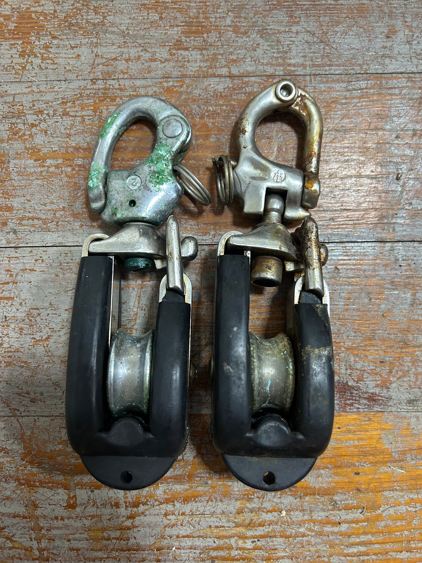 LOT OF  2 Merriman Snatch Blocks w/ Swivel Snap Shackles – 1-1/4” Sheaves -  Humphries IOR