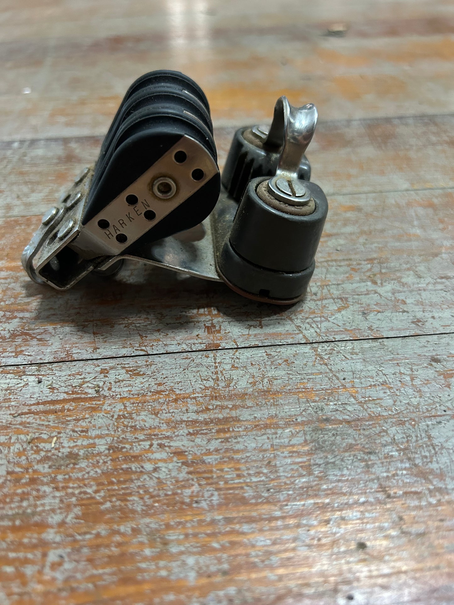 Small Harken Triple Block With Cam Cleat - 1/4" Line - Humphries IOR
