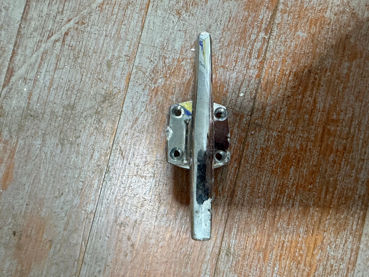 Chromed Metal 4 3/4" Torpedo Cleat