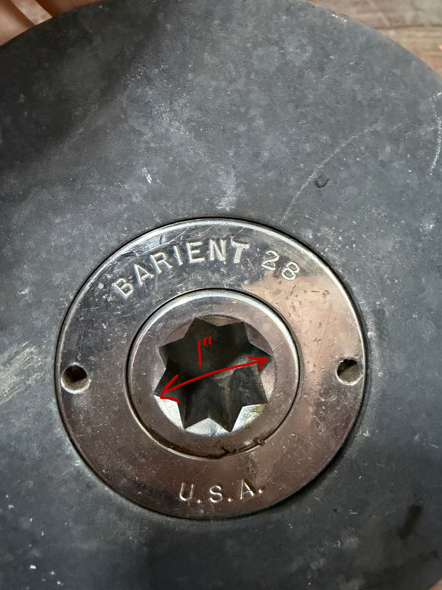 Barient 28 Two-Speed Winch 7-1/2” Tall