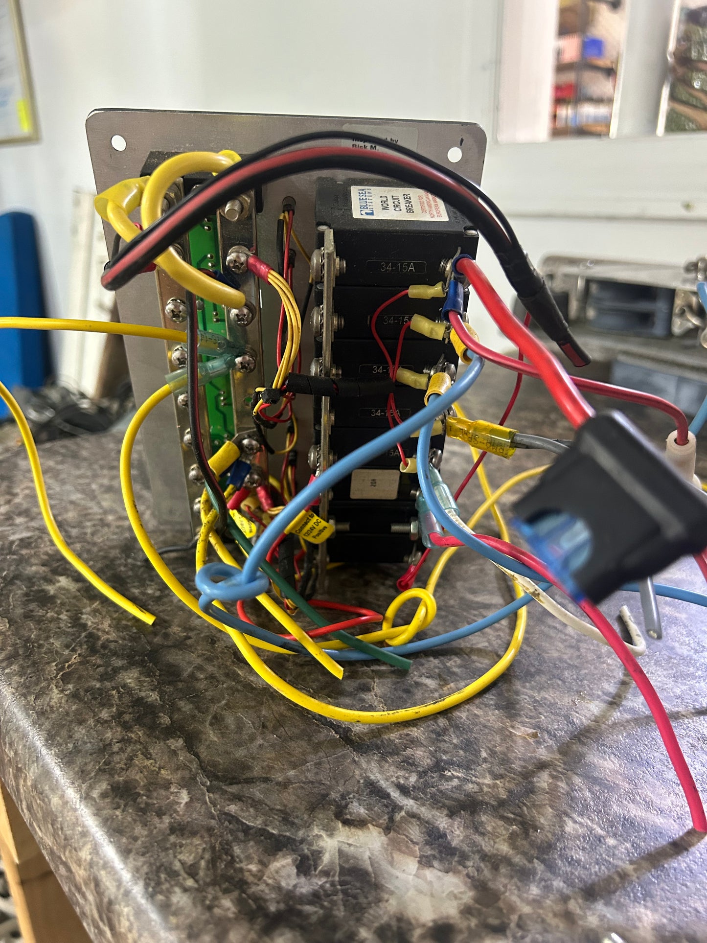 Blue Sea Systems 8023 8 Circuit 12/24V