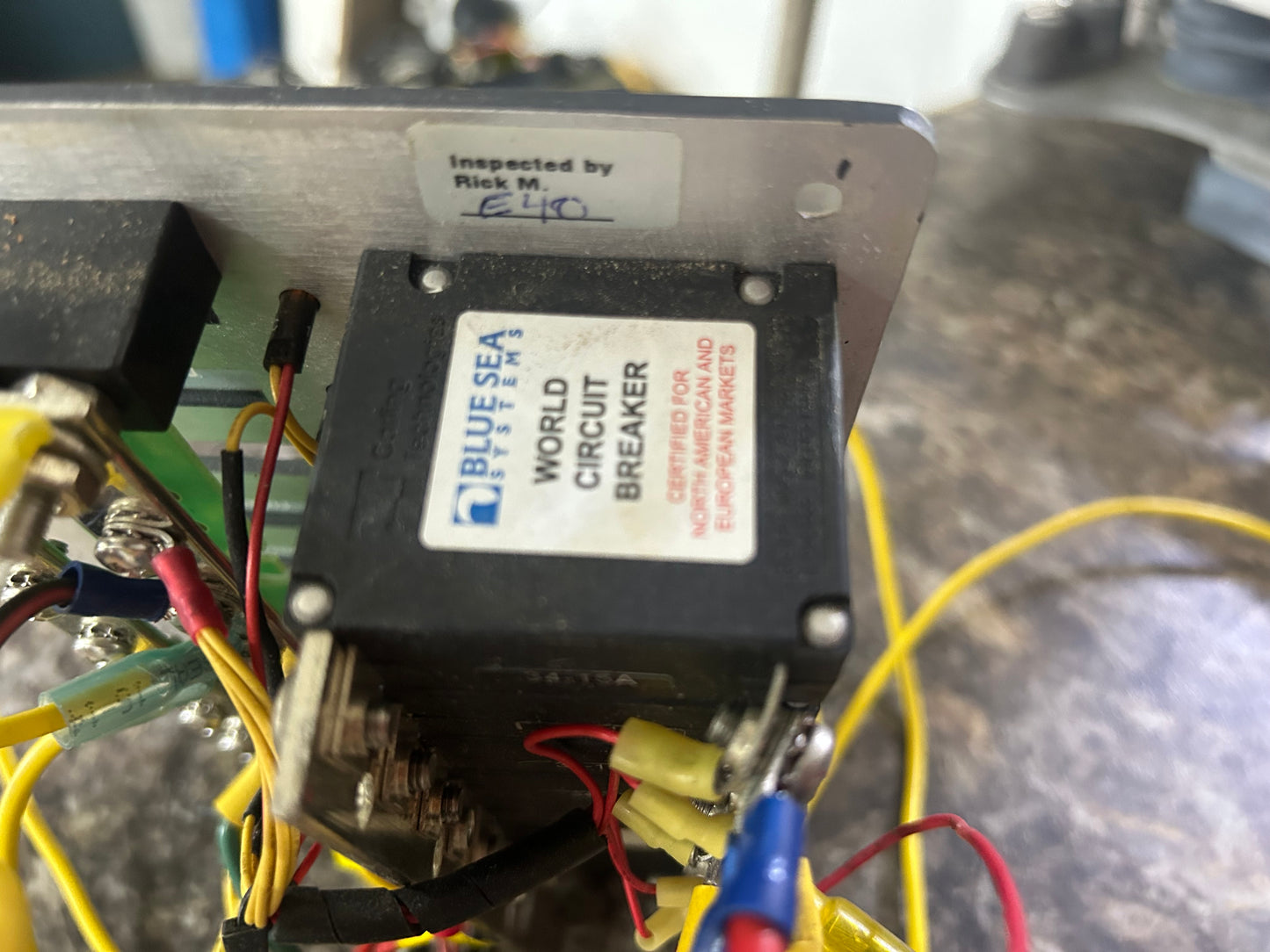 Blue Sea Systems 8023 8 Circuit 12/24V
