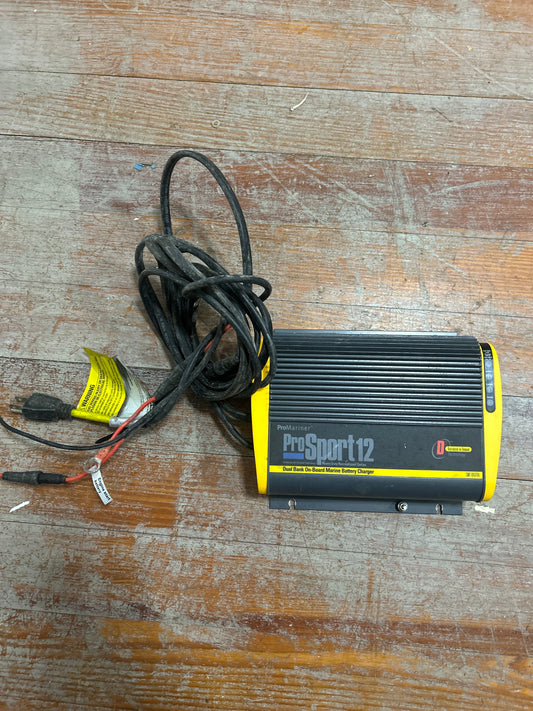 ProMariner ProSport 12 Dual Bank On-Board Marine Battery Charger 12A 42012