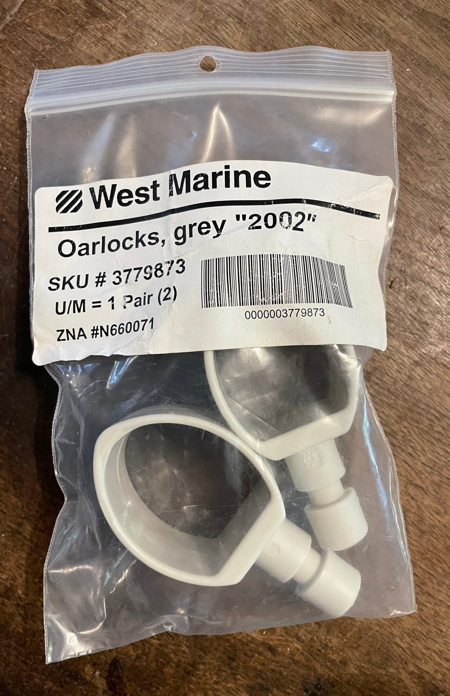 West Marine Grey Plastic Oarlocks SKU # 3779873 NEW