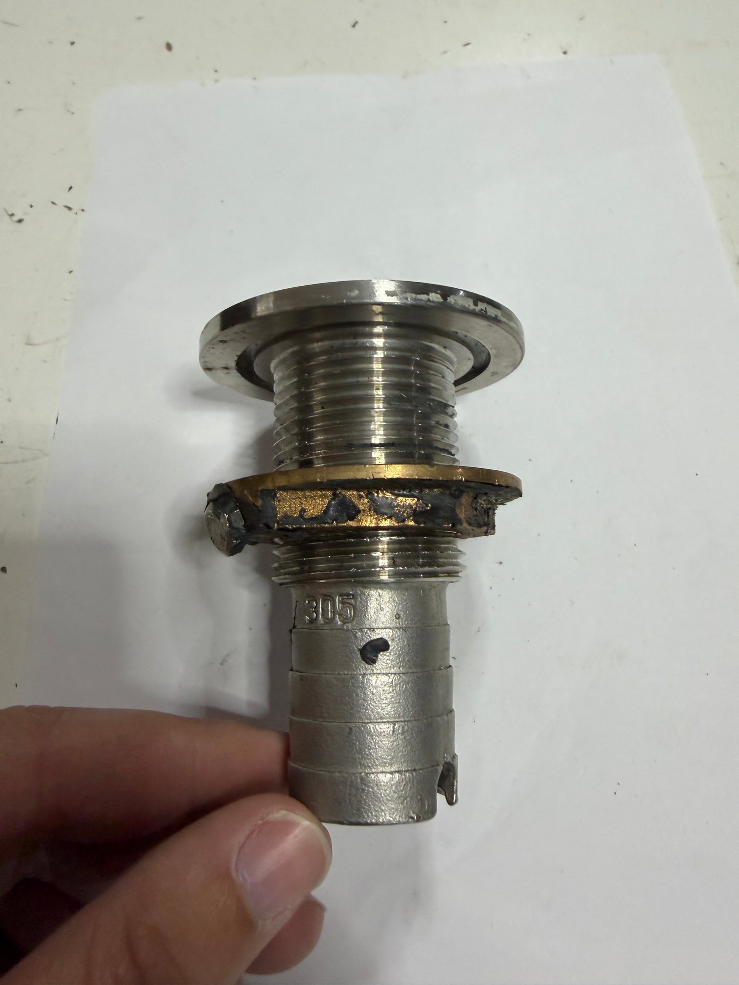 Groco 1 1/4" Thru Hull
