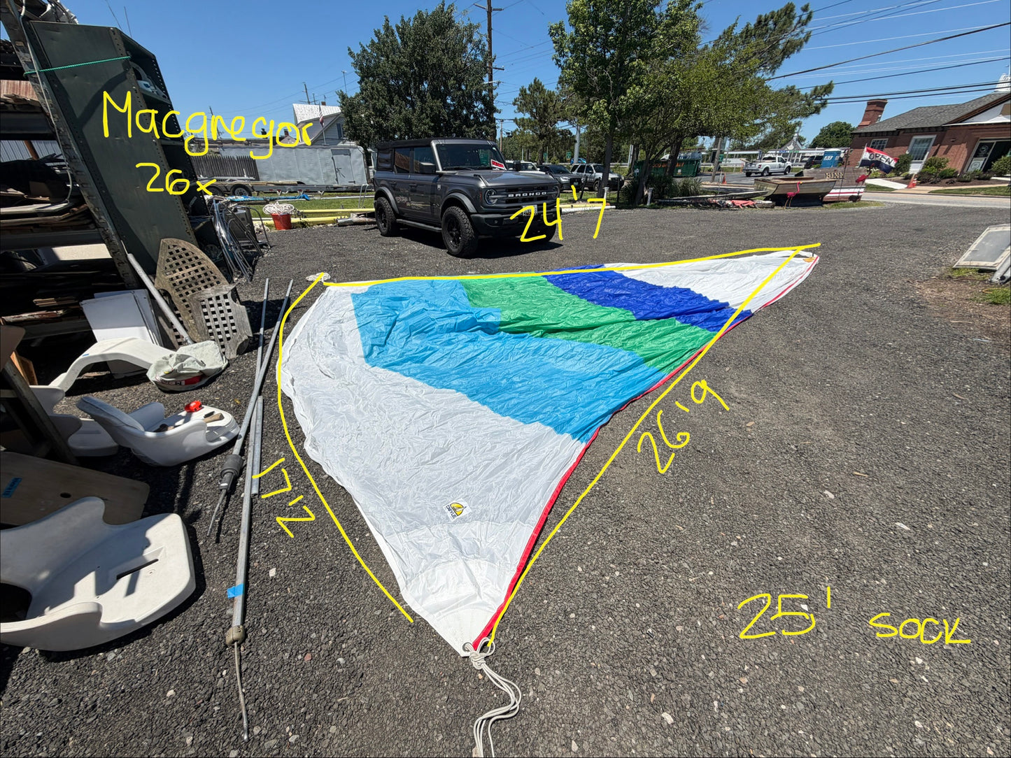 MacGregor 26X Asymmetrical Spinnaker IN Sock - 26'9" x 24'7" x 17'2" - LIKE NEW CONDITION