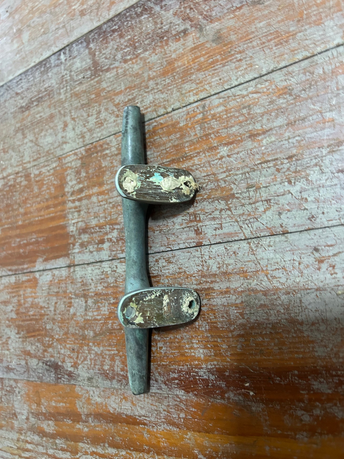 Vintage 6-3/4” Bronze Cleat