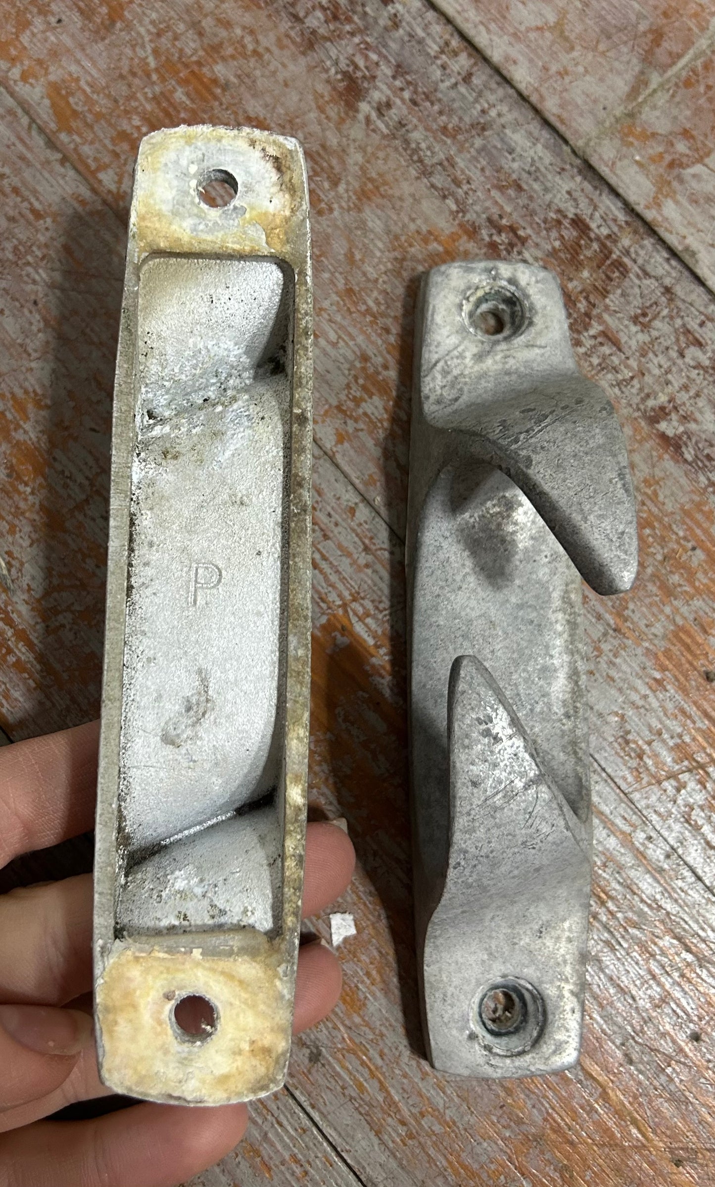 Lot of 2 Aluminum Chock Cleats 5-7/8” Heavy Duty Boat Marine 1” Line