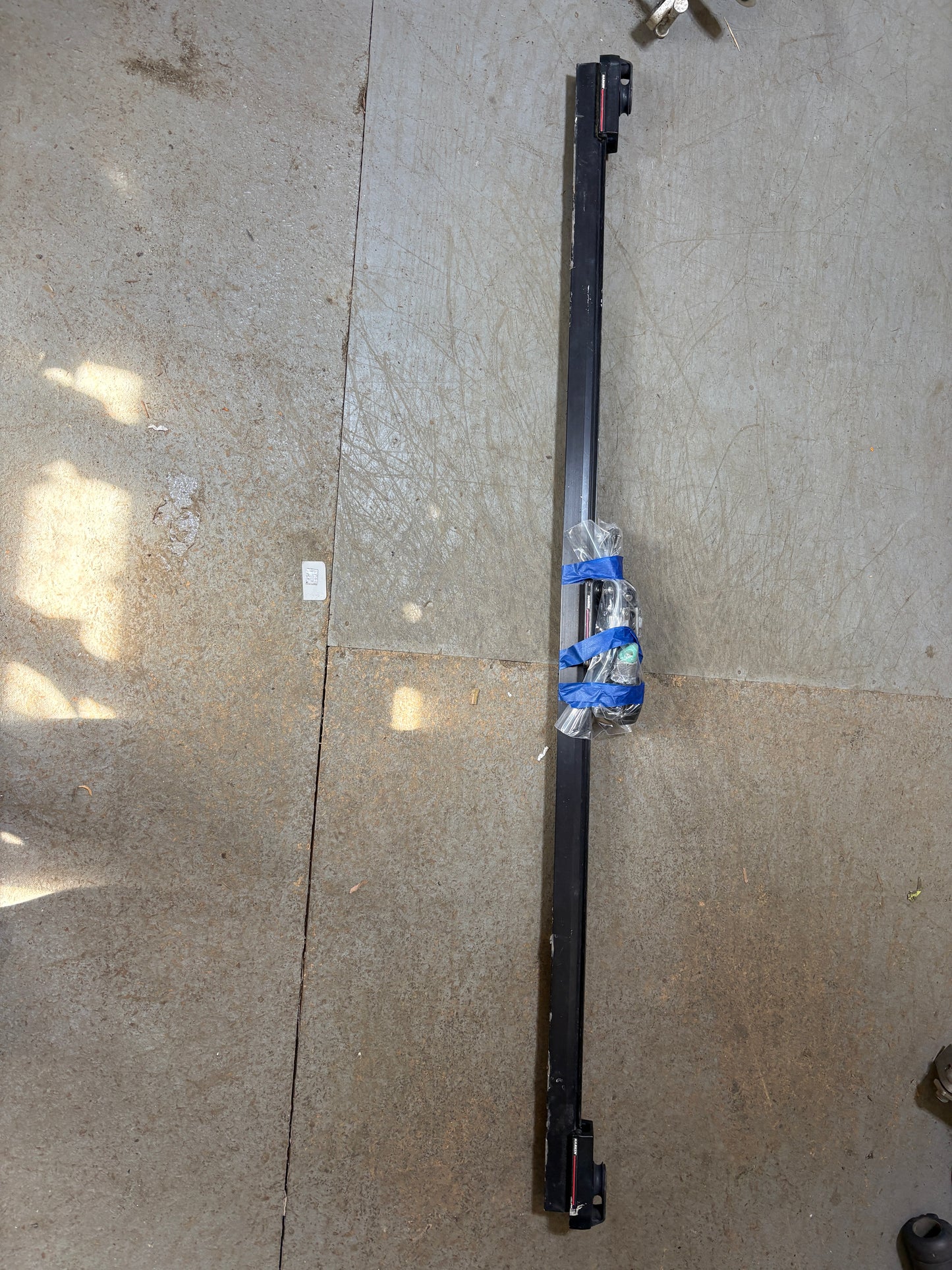 5' Long Traveler with Harken Track Cars - 1" Track