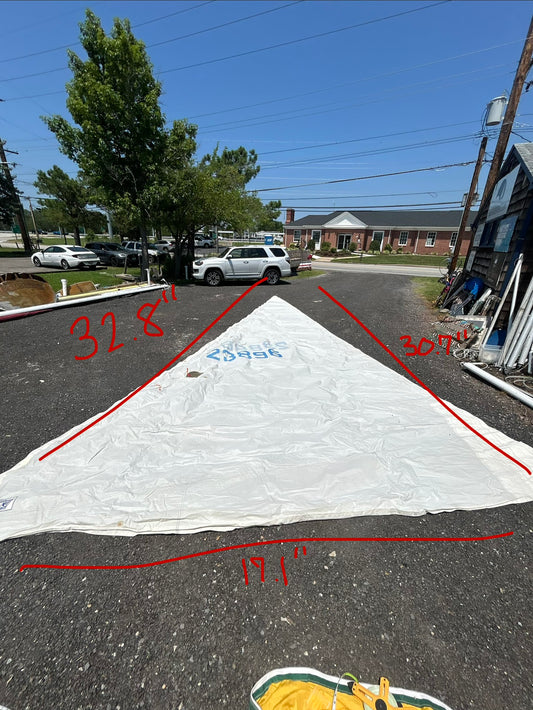 Ulmer Mainsail 32.8’ Luff x 30.7’ Leech x 17.1’ Foot Sail #23896 w/ Turtle Bag