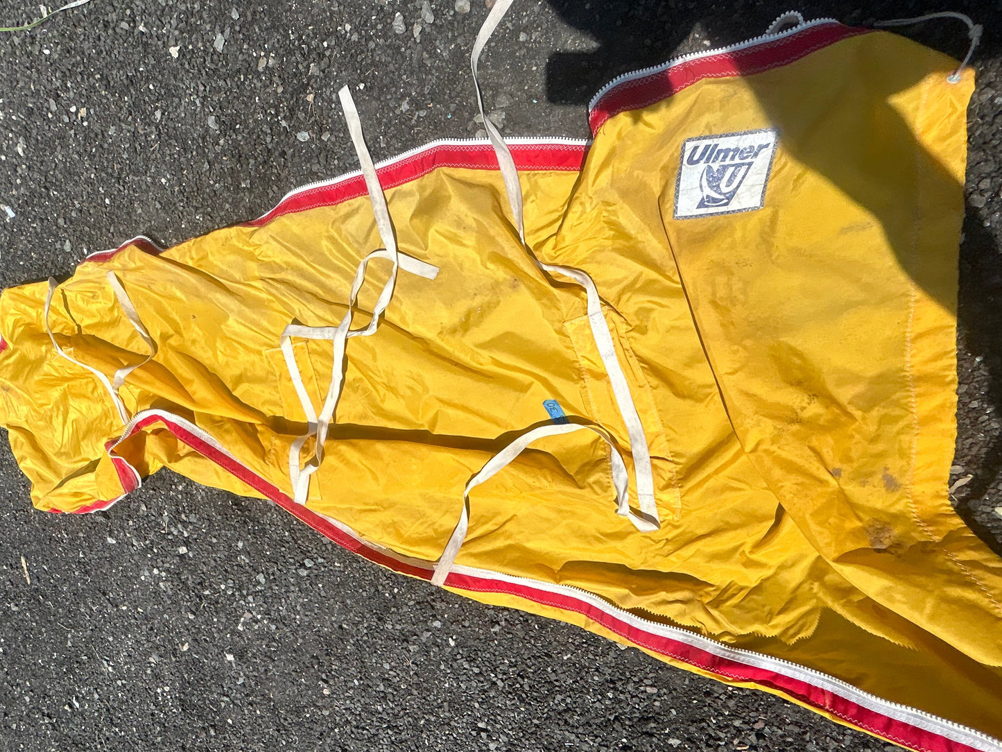 Ulmer Spinnaker Sail 31’4” x 27'’7” w/ Turtle Bag