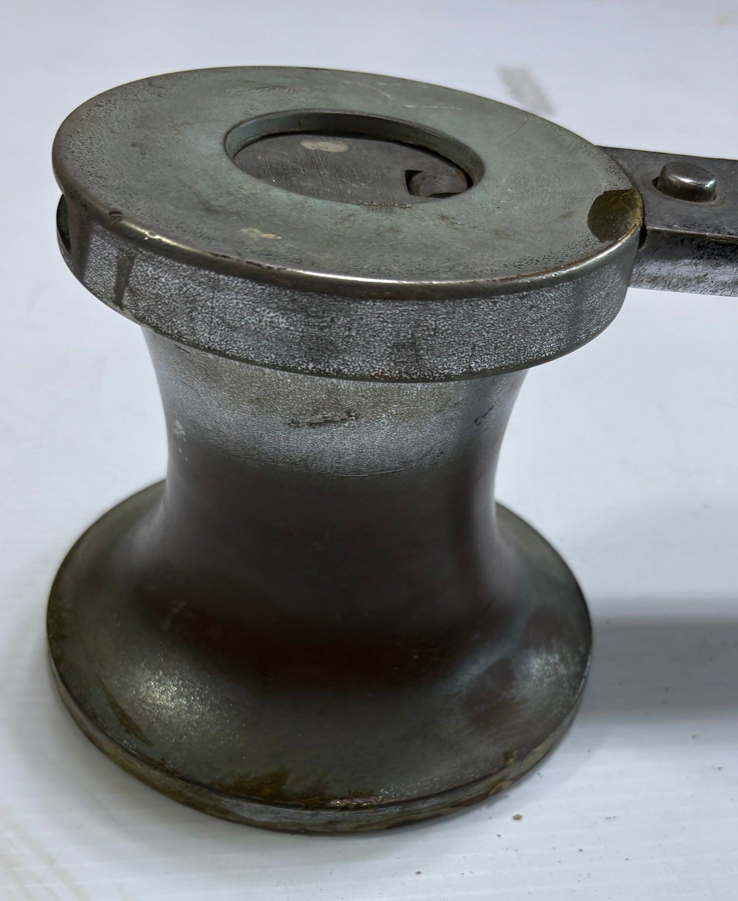 Vintage Bronze Winch with Southcoast Chromed Bronze Handle