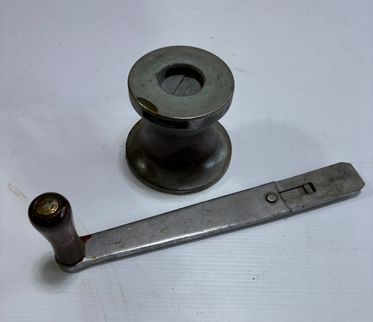 Vintage Bronze Winch with Southcoast Chromed Bronze Handle