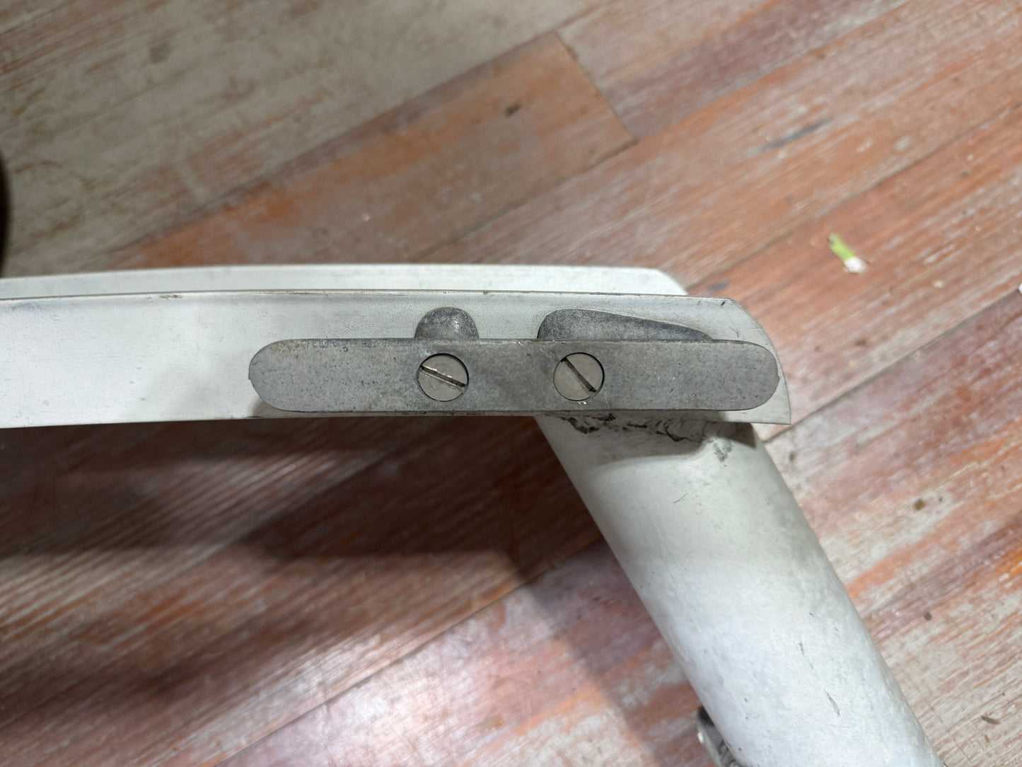 Arched Raised Aluminum Traveler - T Track - 1 1/2" Track