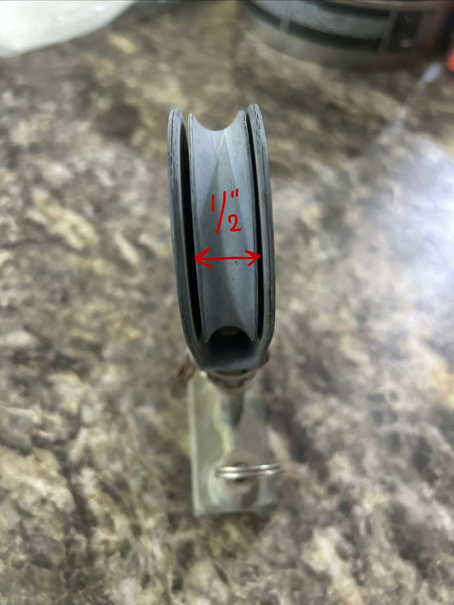 Seaway Single Swivel Block on Merriman Track Slide Car 1”