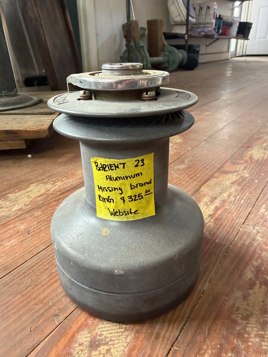 Barient 23 Single Speed Self Tailing Winch - Missing The Name Brand Plate - ALUMINUM