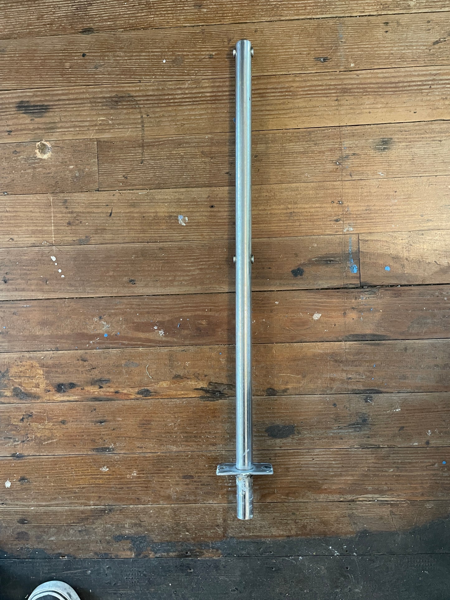 Irwin 39 Stanchion- 28” In Deck Mounting