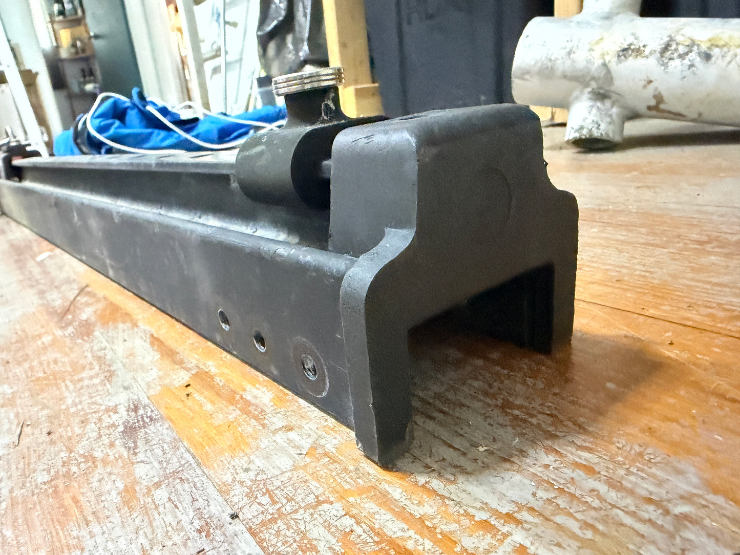 Schaefer 49 5/8" Total Length x 1 1/4" Track Width Straight Raised Traveller