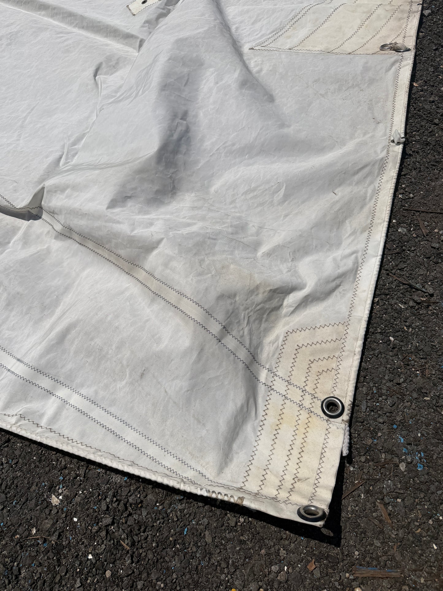 ODAY 30 Main Sail - 32'10" Luff x 34'3" Leech x 9'9"