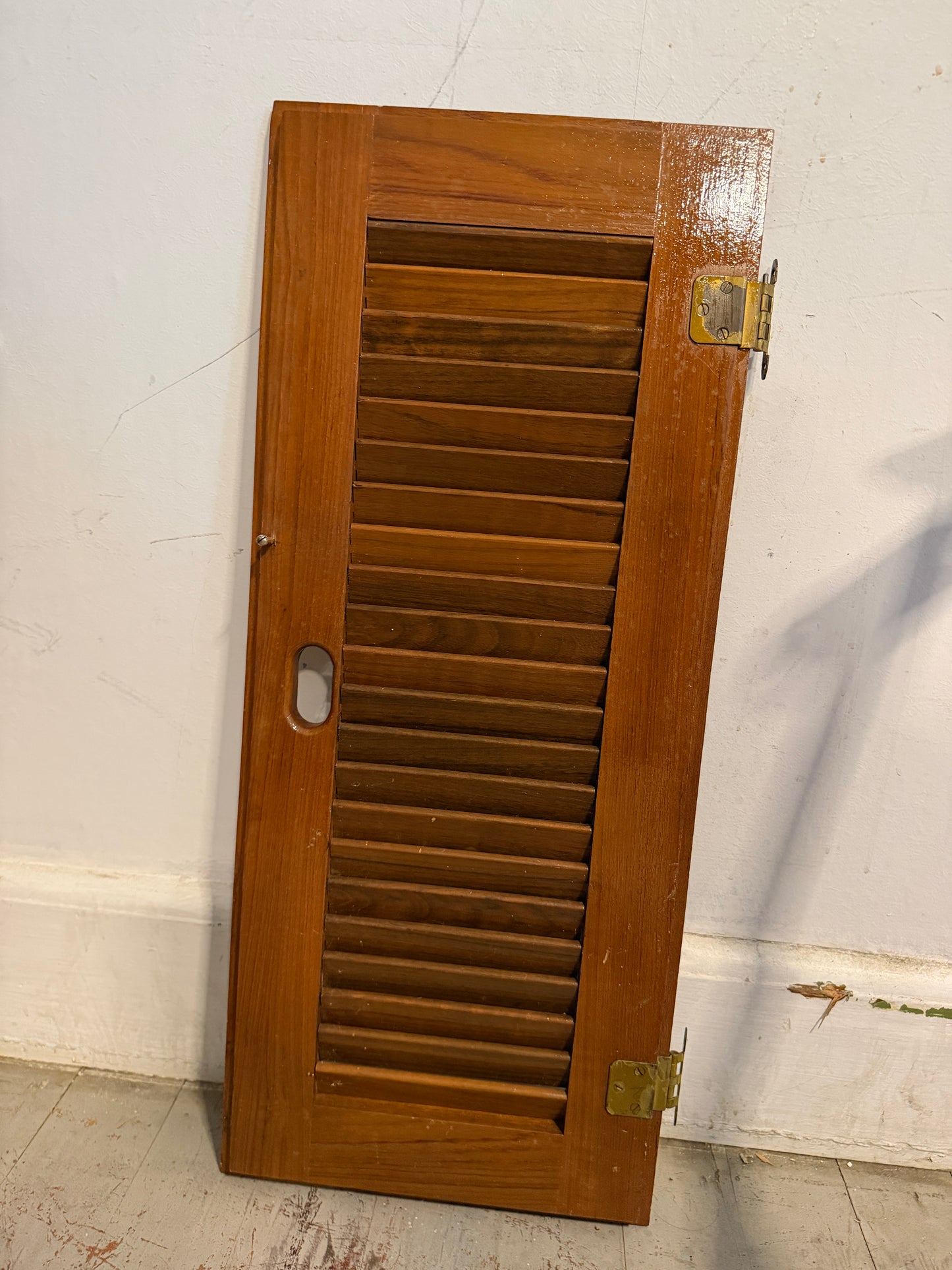Downeaster 38 Interior Louvered Door - ID: 26 5/8" Tall x 10 7/8" Wide -- #342