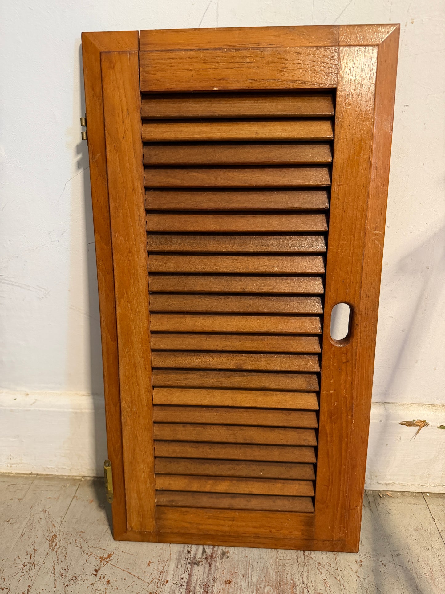 Downeaster 38 Interior Louvered Door - ID: 26 1/4" Tall x 13 1/2" Wide -- #343