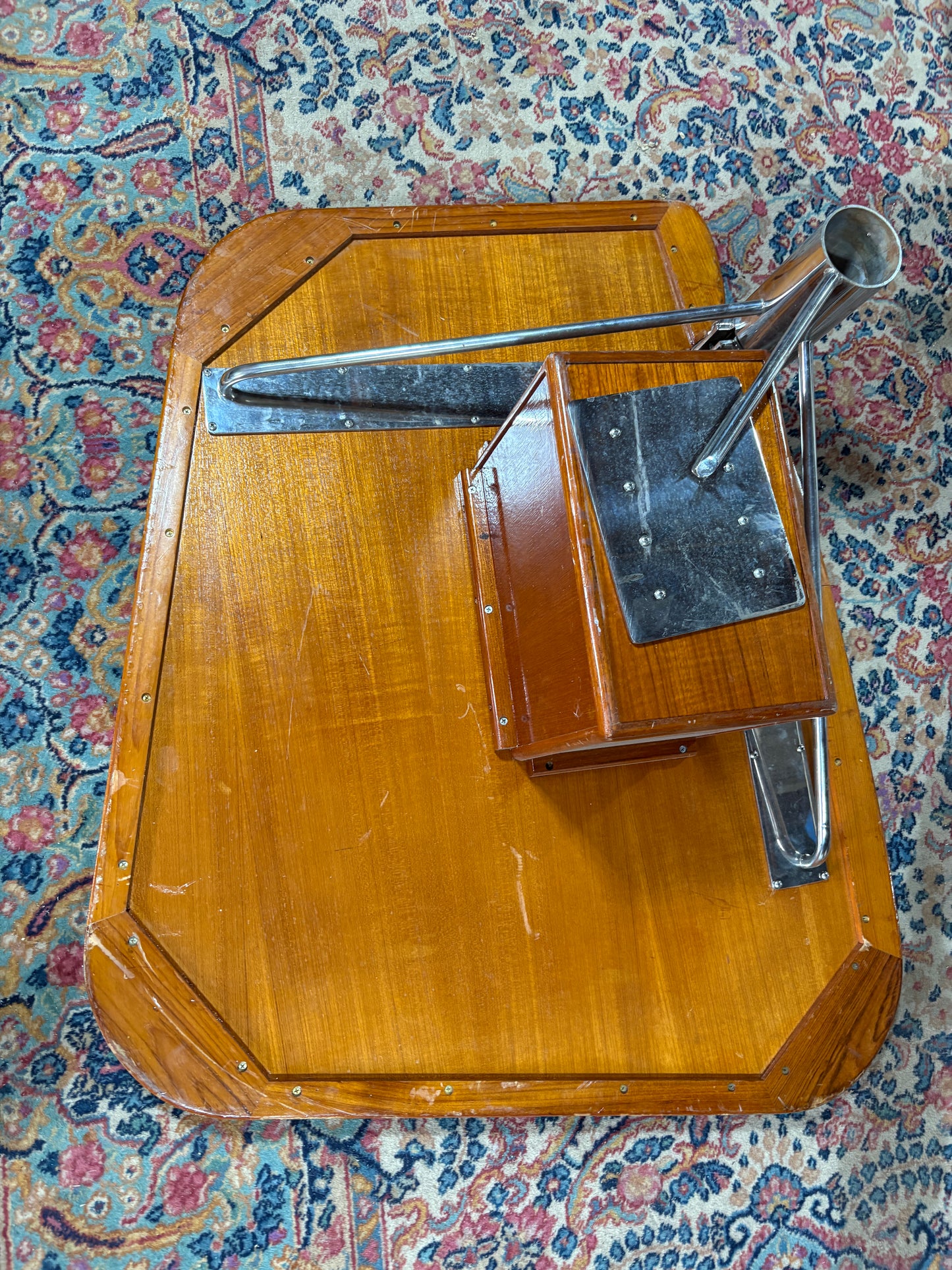 1996 Hunter 367 Chart Table -- #18