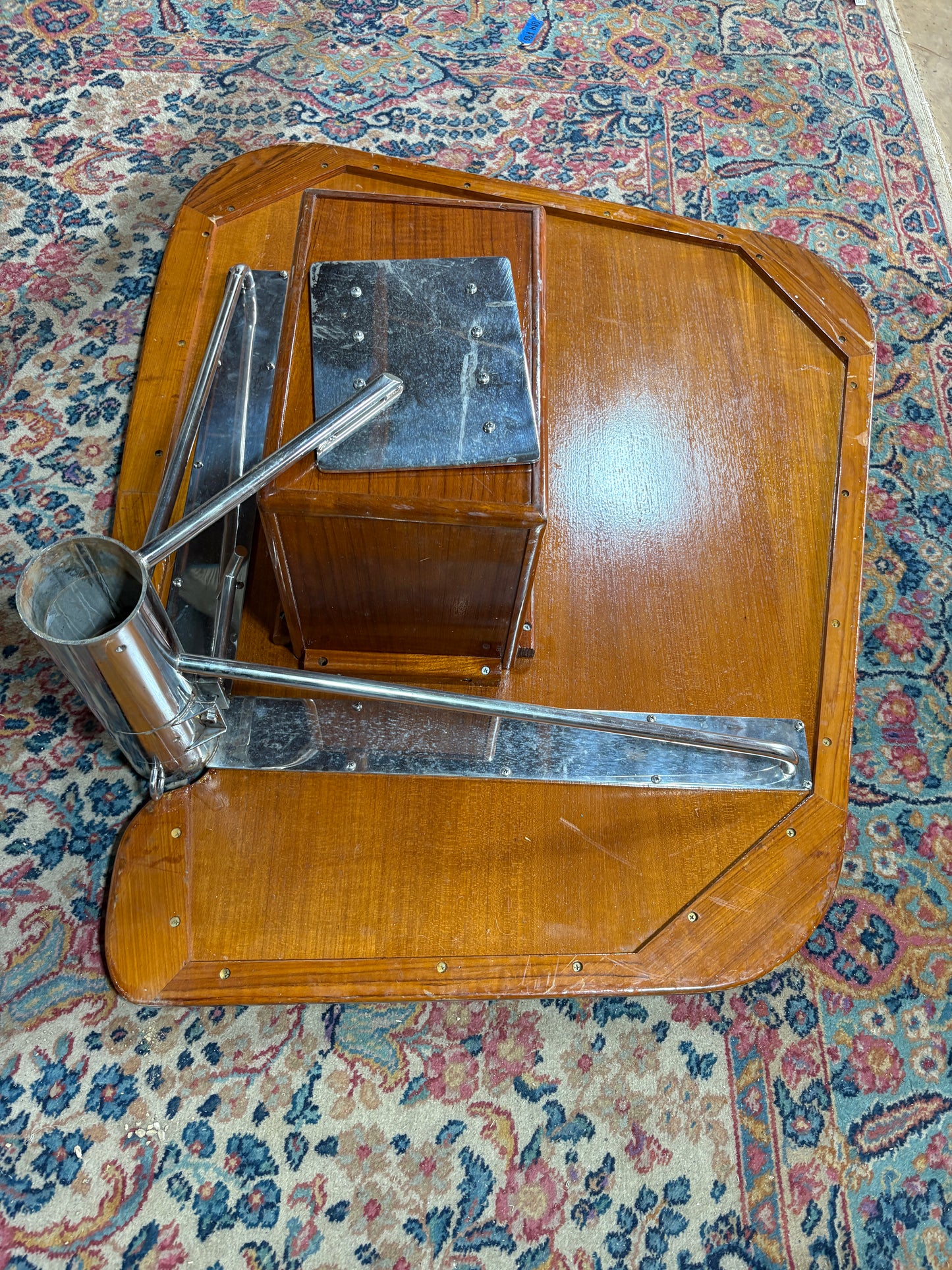 1996 Hunter 367 Chart Table -- #18