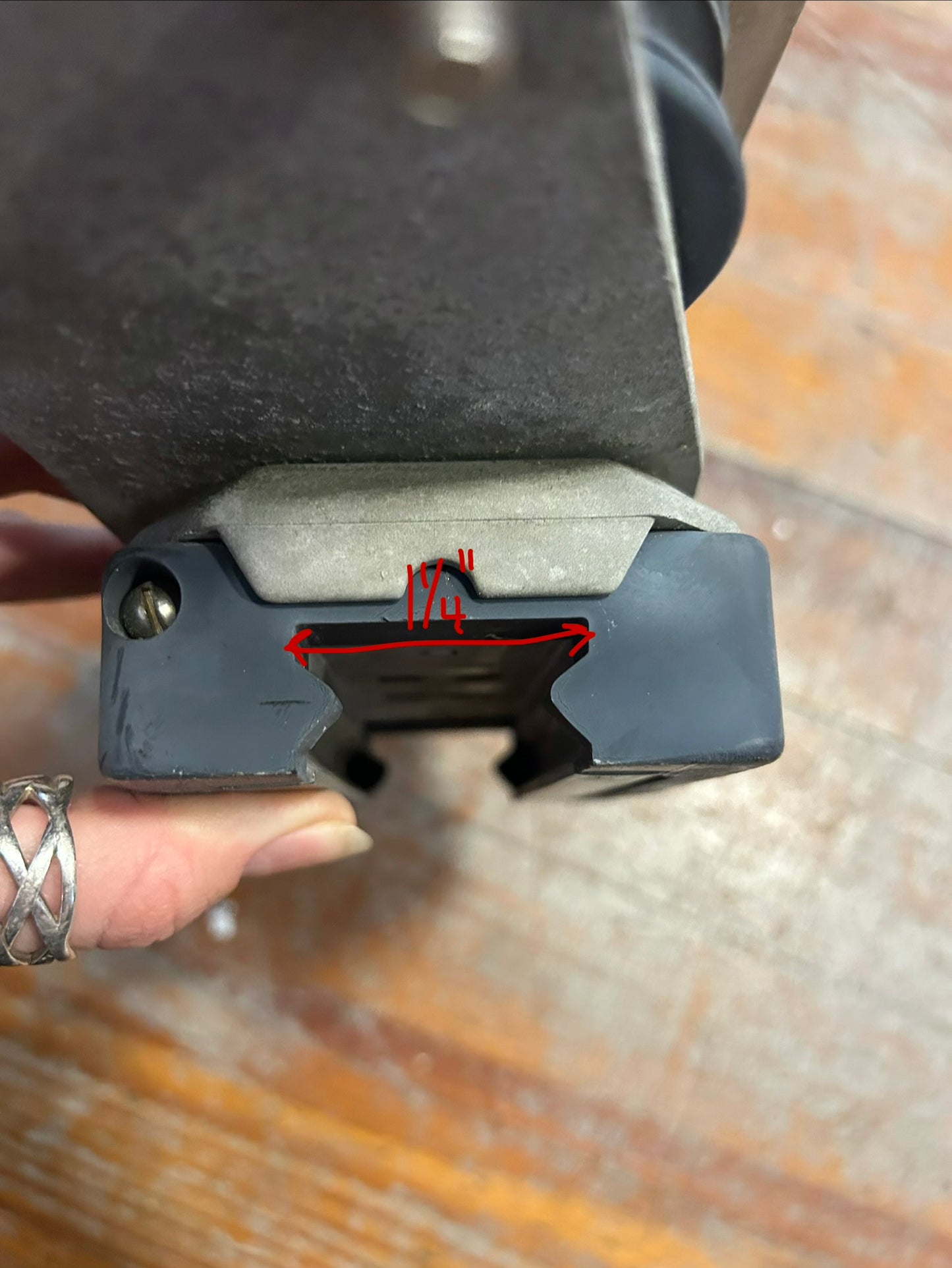 Harken Adjustable Genoa Lead Car  Assembly 1-1/4” T-Track Dual Block
