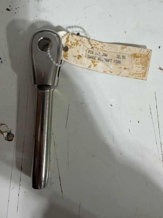 1/8" Single Gate Hardware