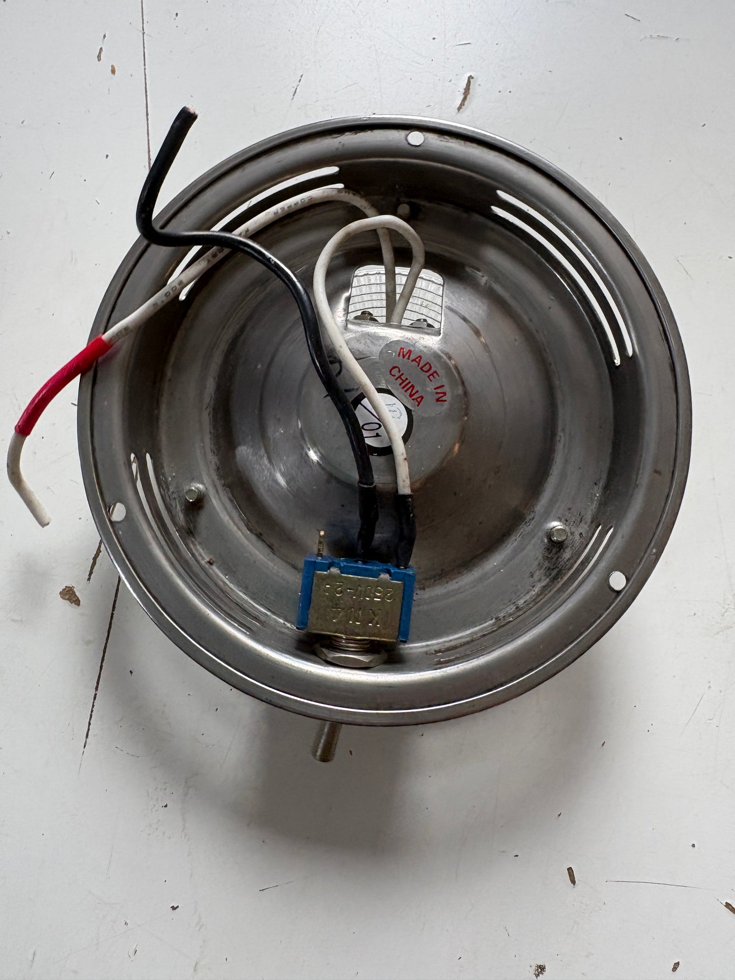 Chrome Interior Light 4 5/16" diameter