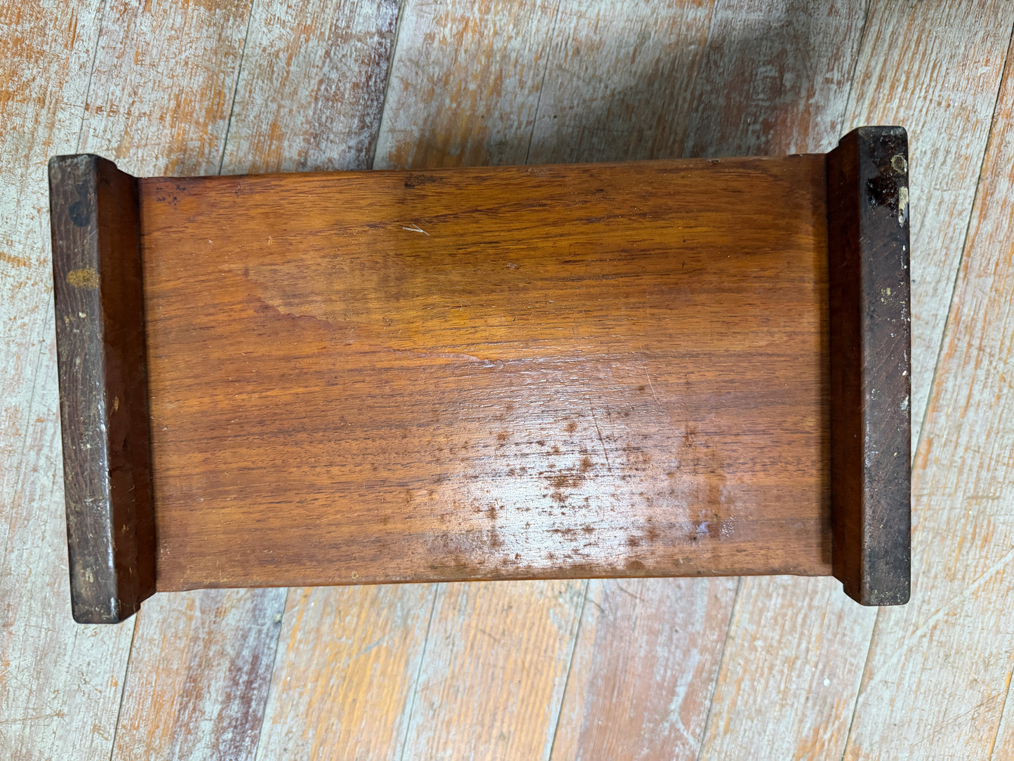 Teak 6 Cup Holder - 12 1/2" Long x 7" Wide x 5 5/8" Tall