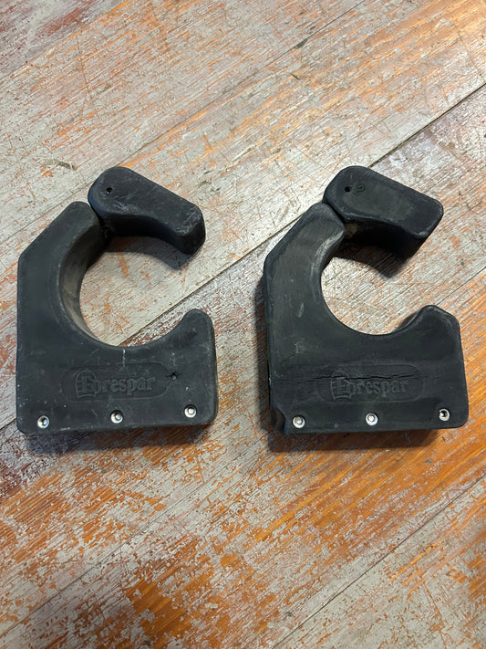 Forespar Stanchion Mounted Pole Chocks 1” Pair Spinnaker Pole Holders