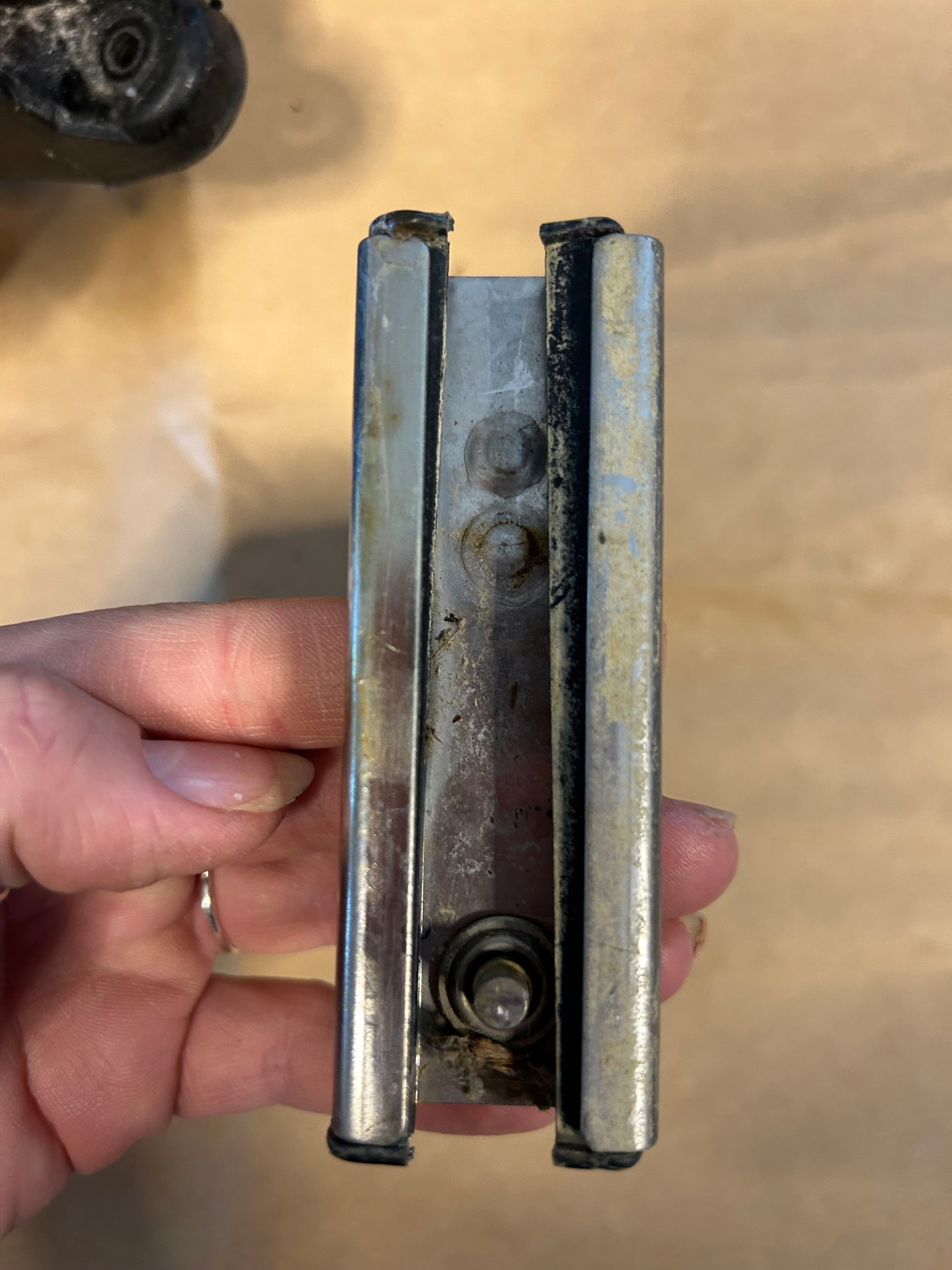 Ronstan Single Block Pull Top Track Car - 1”
