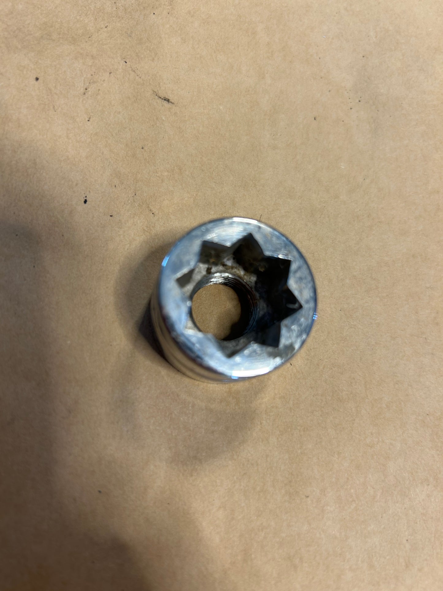 Lewmar Wheel Bi-square Nuts w/ Quick Release