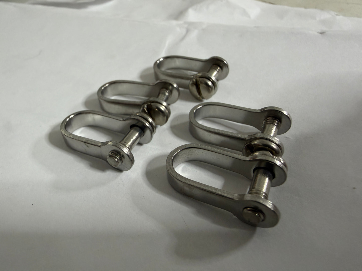 LOT OF 5 Stainless Steel Shackles - 1/8" Pin Diameter - NEW