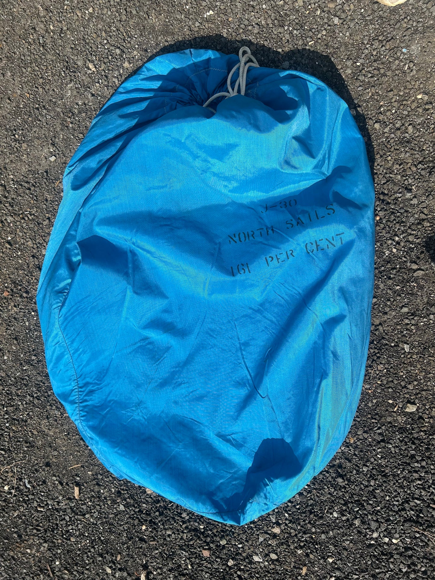North Sails J-30 Mainsail w/ Sail Bag – Dacron Racing Sail – 33’10” Luff
