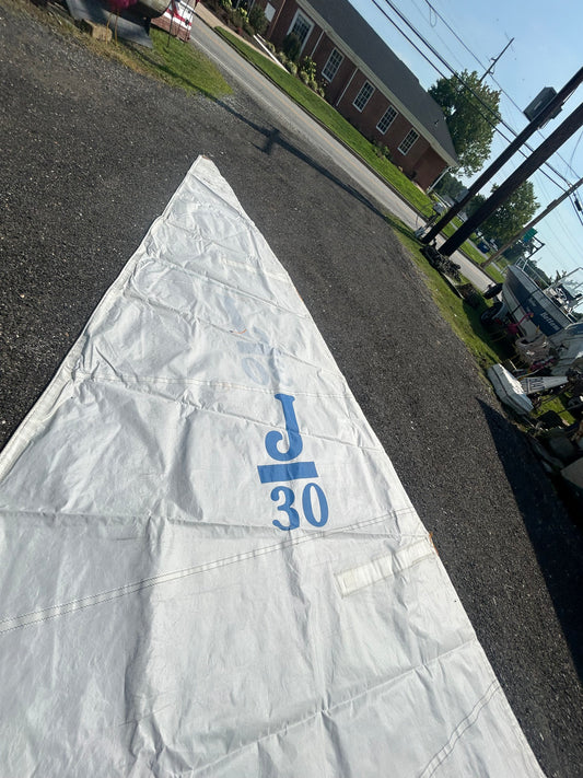 North Sails J/30 Mainsail Dacron Sail 40’3” x 37’3” x 12’6” Used