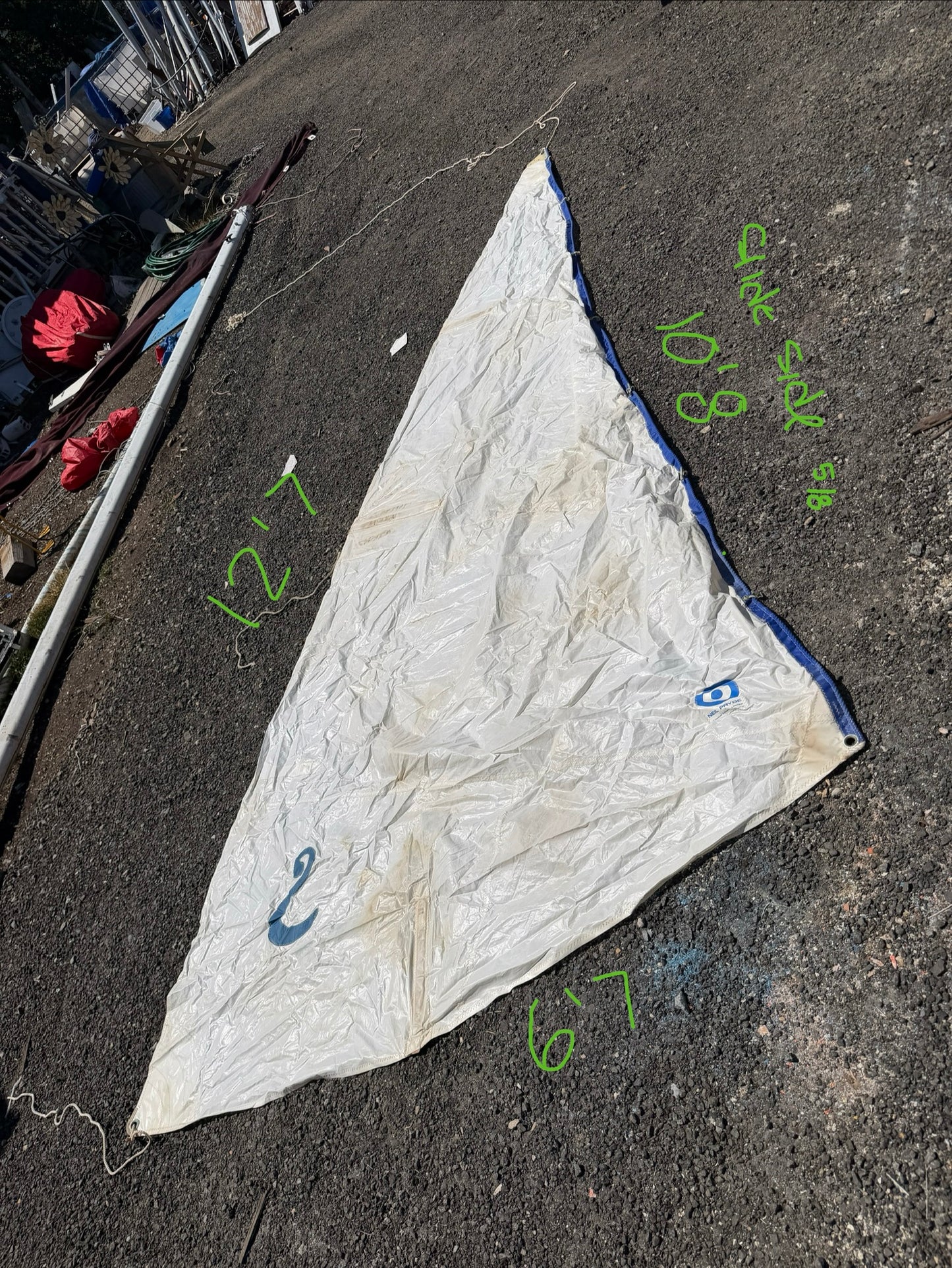 Small Dinghy Sale - 12'7" x 10'8" x 6'7" - 5/8" Slide