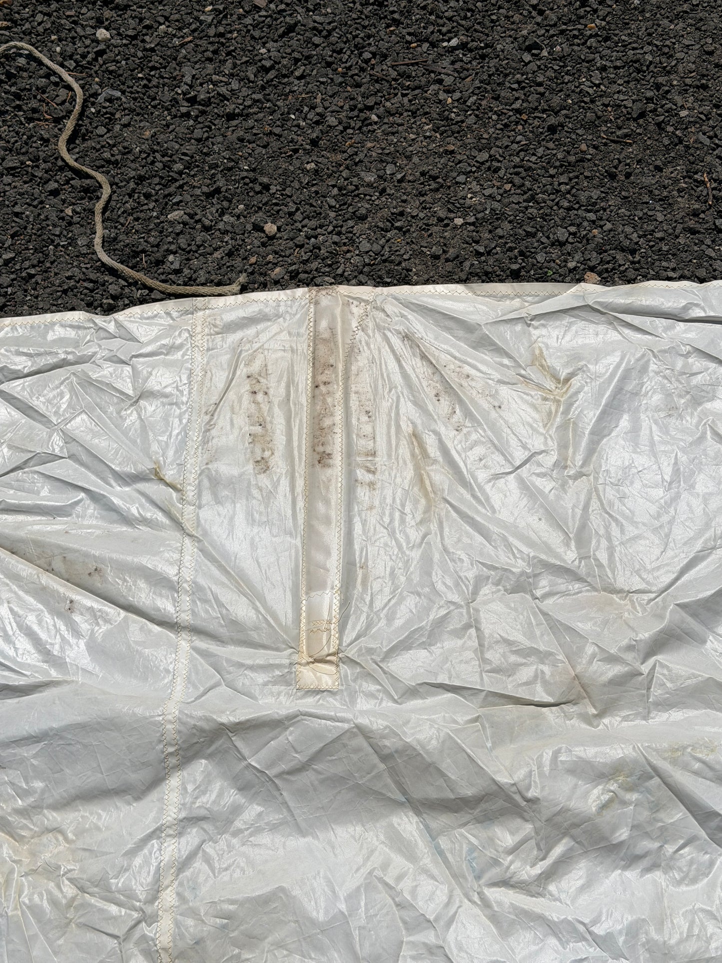 Small Dinghy Sale - 12'7" x 10'8" x 6'7" - 5/8" Slide