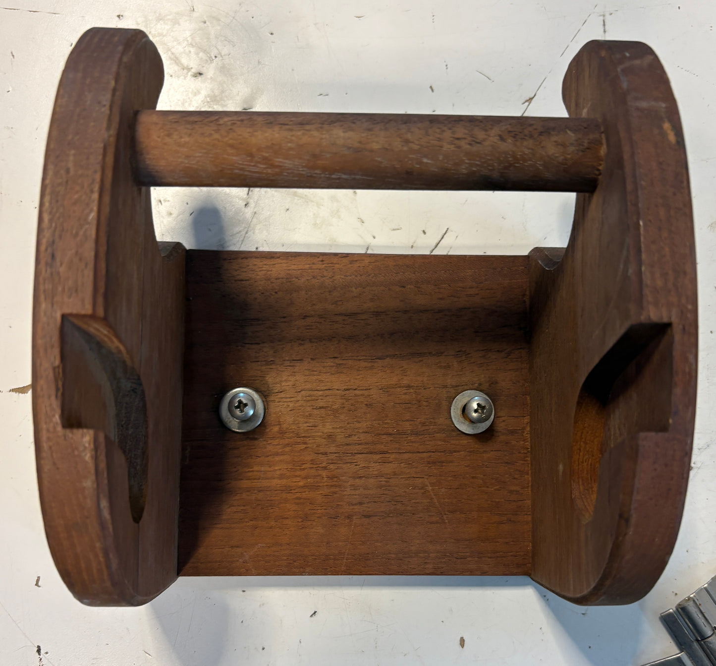 SeaTeak Toilet Tissue Rack