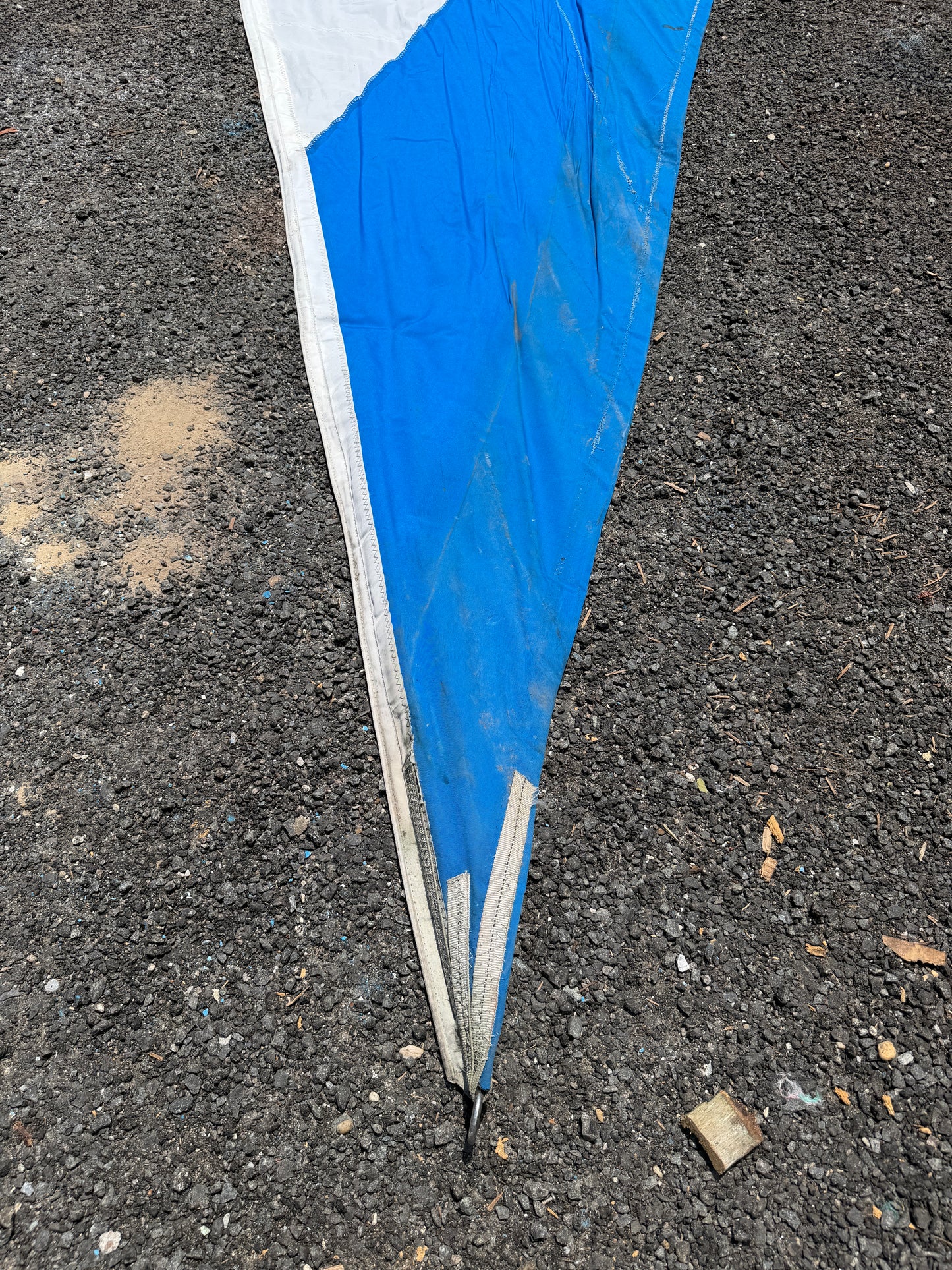 Hunter 31 Roller Furling Sail - 38'2" x 36'7" x 20'
