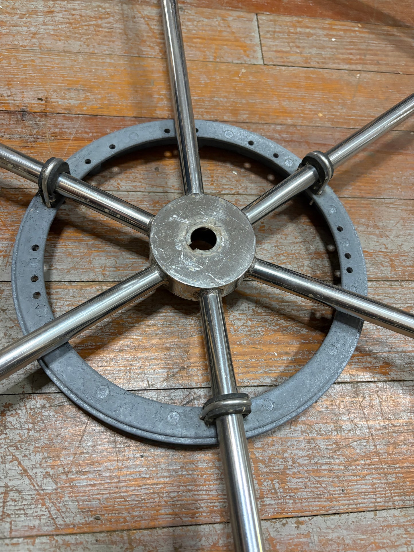 32" Stainless Steel Wheel With Tapered Shaft - 11/16" TO 1" Shaft Diameter