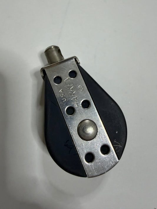 Harken Swivel Single Block 1 1/2” Sheave - 3/8” Line